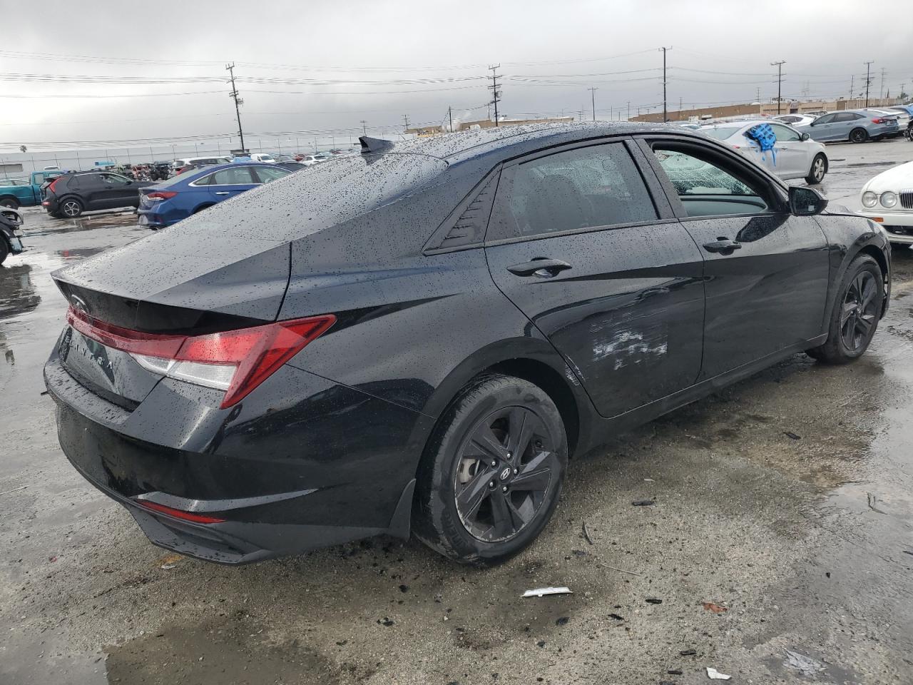 2022 Hyundai Elantra Sel - Фото 3