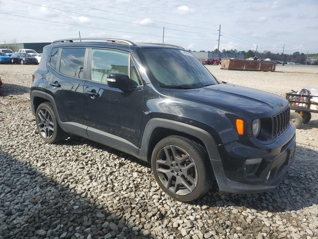 2019 Jeep Renegade Latitude - Image 4