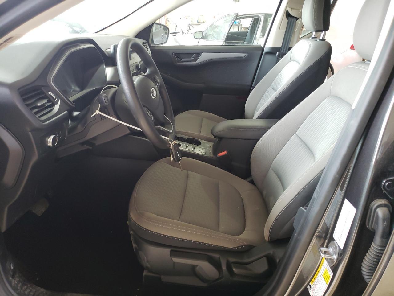 2020 Ford Escape S - Фото 7