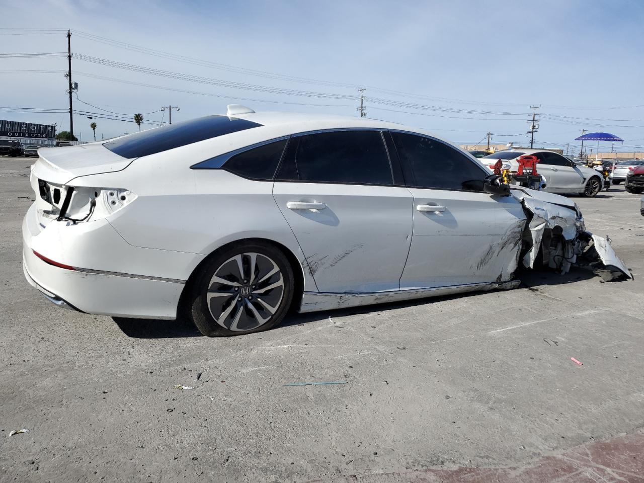 2021 Honda Accord Hybrid Ex - Image 3