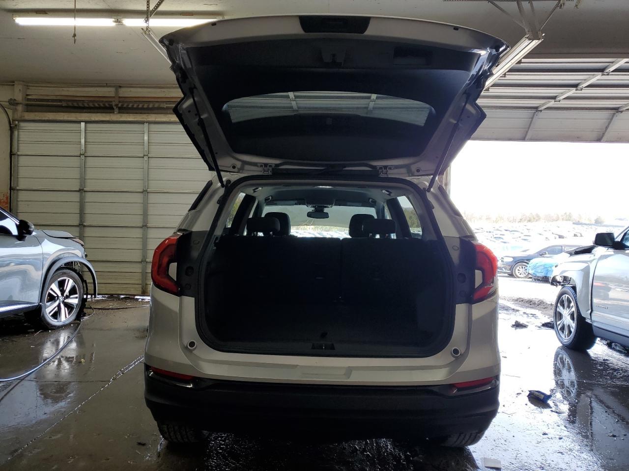 2020 GMC Terrain Sle - Фото 6