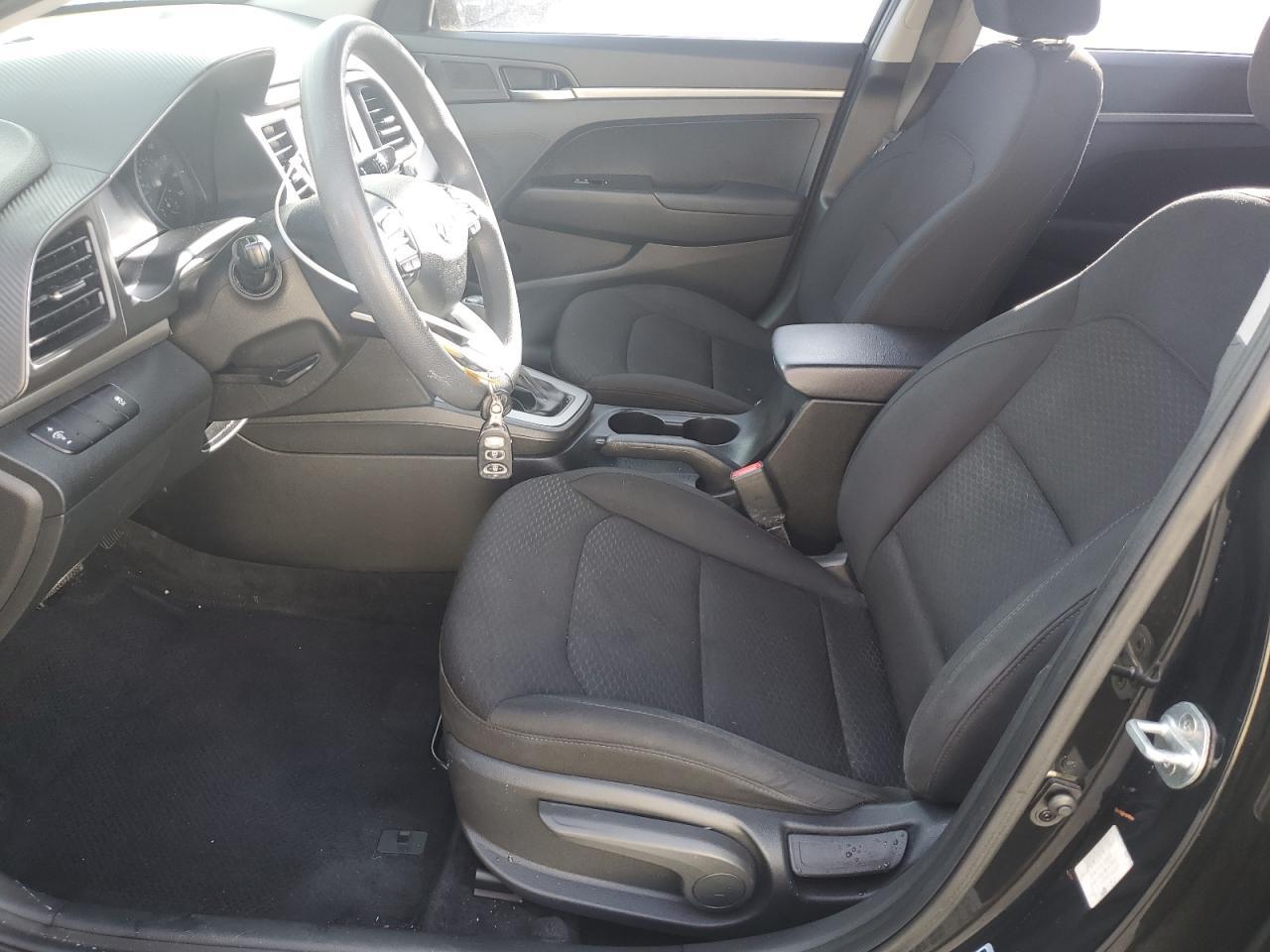 2019 Hyundai Elantra Se - Image 7