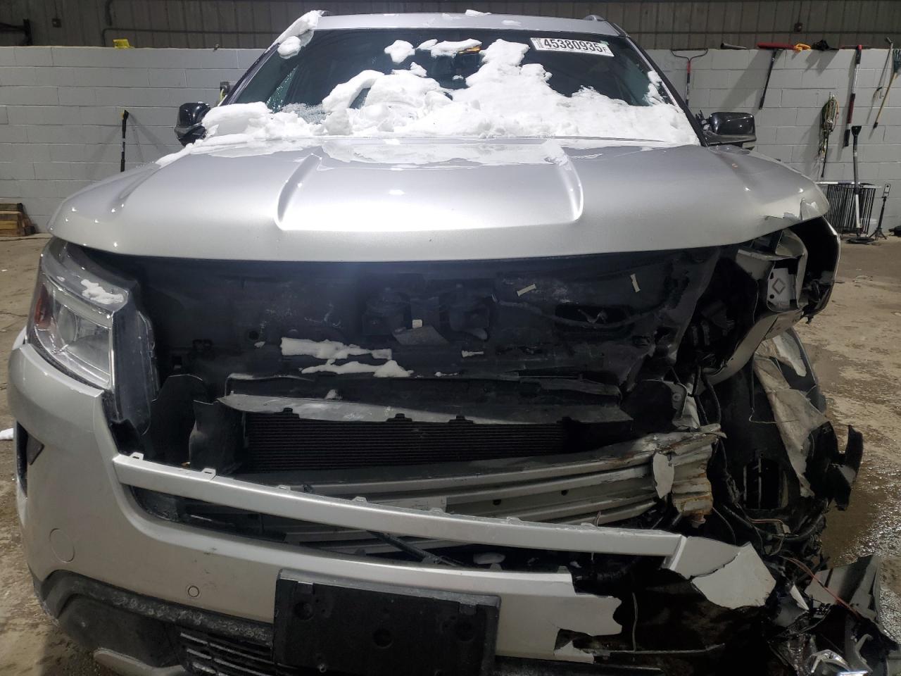 2018 Ford Explorer Xlt - Фото 5