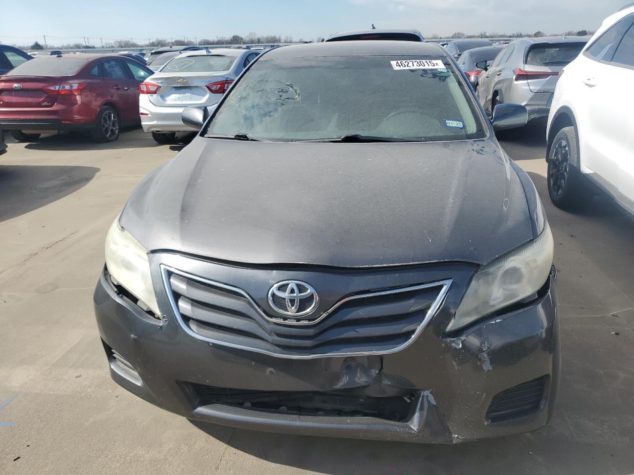 2011 Toyota Camry Base - Фото 5