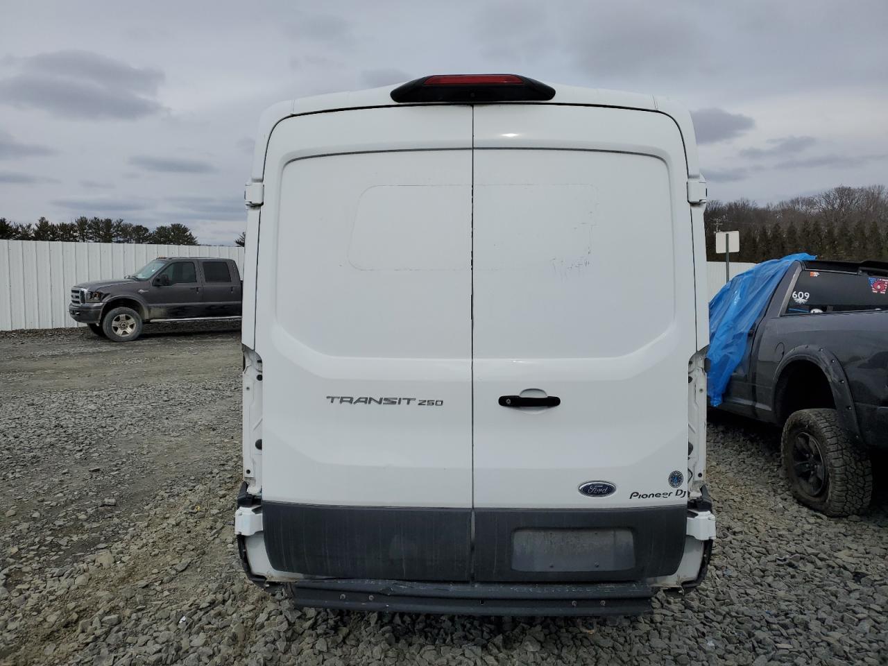2019 Ford Transit T-250 - Фото 6