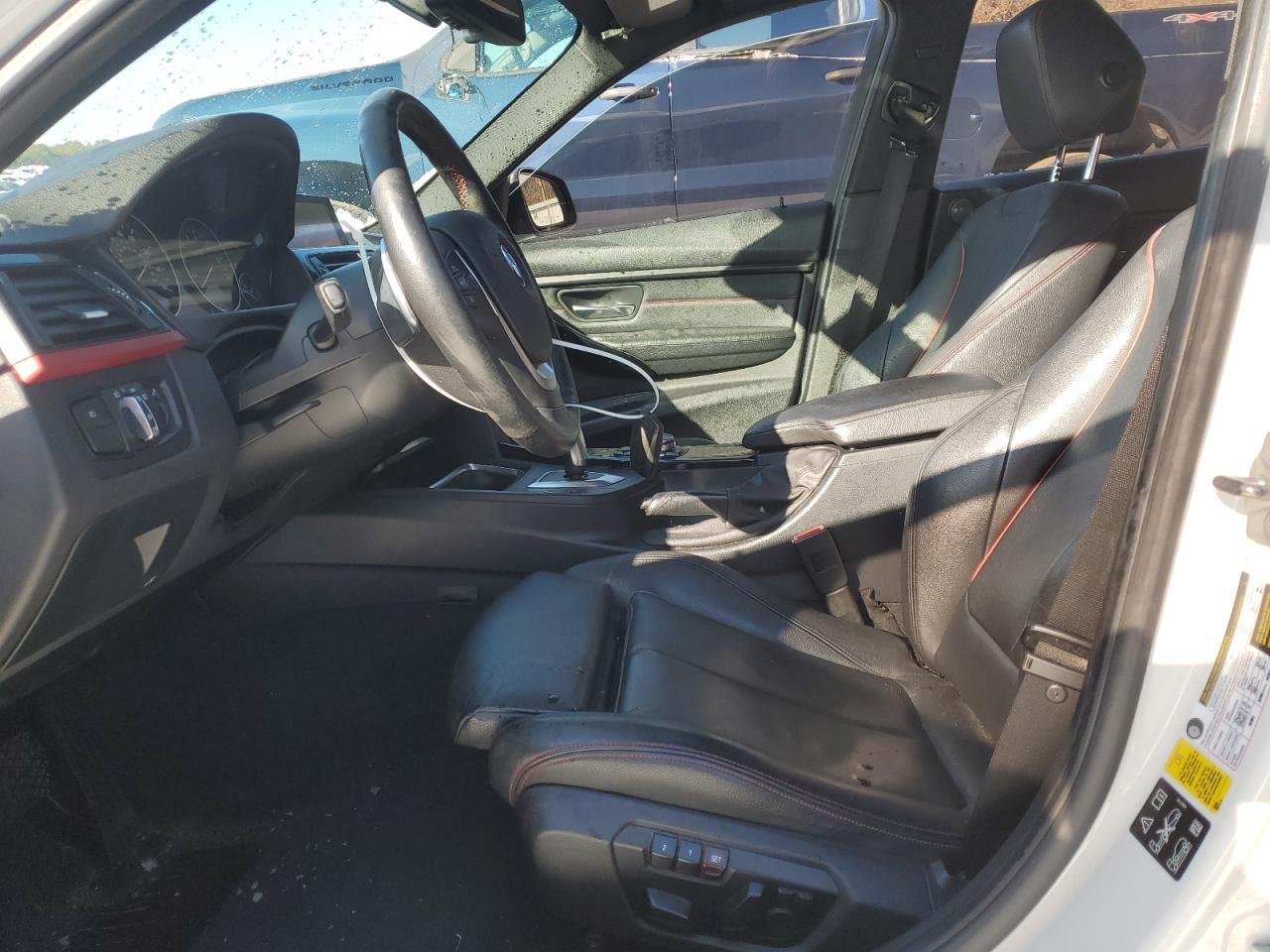 2015 BMW 335 Xi - Фото 7