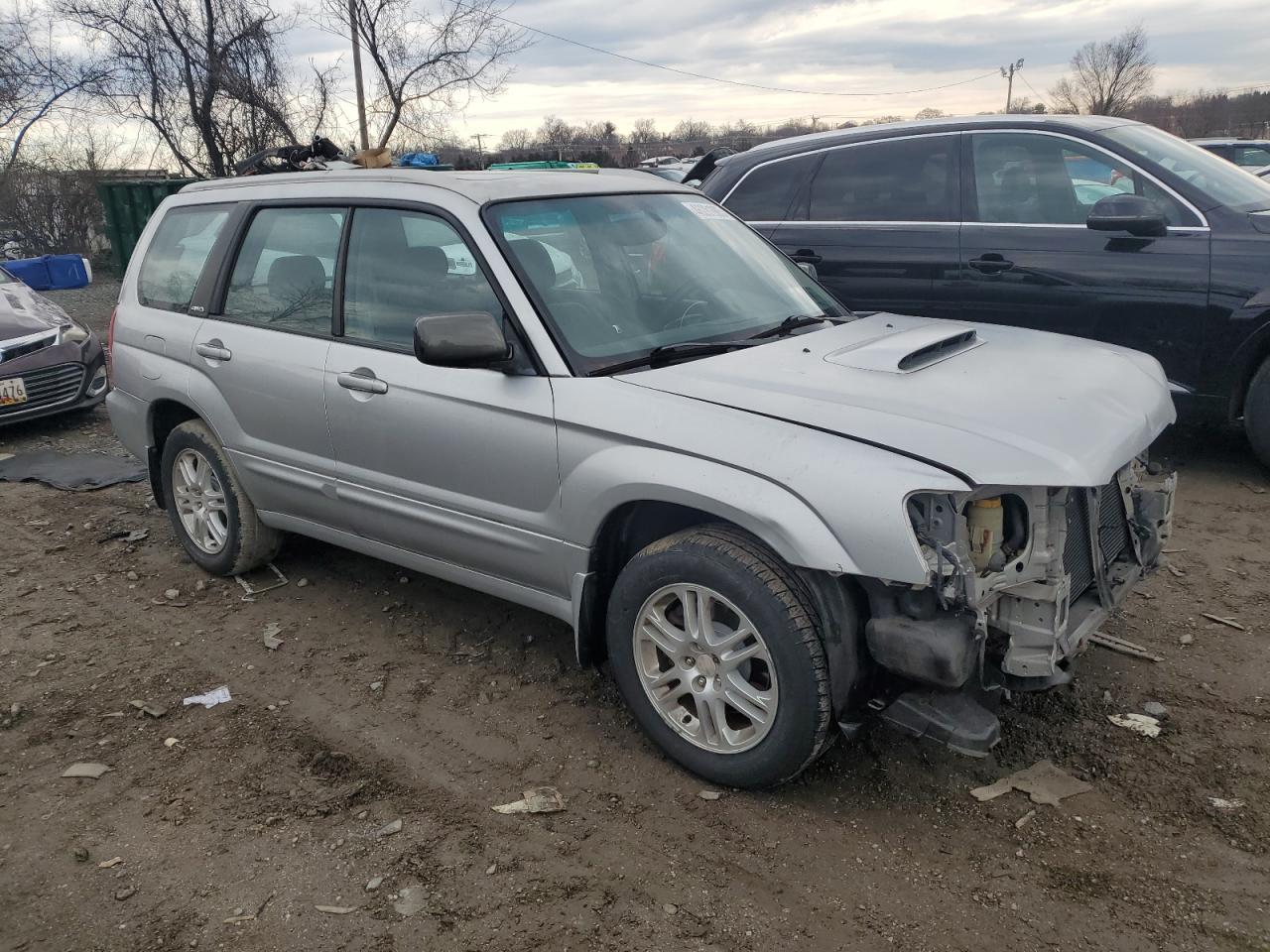 2004 Subaru Forester 2.5Xt - Image 4