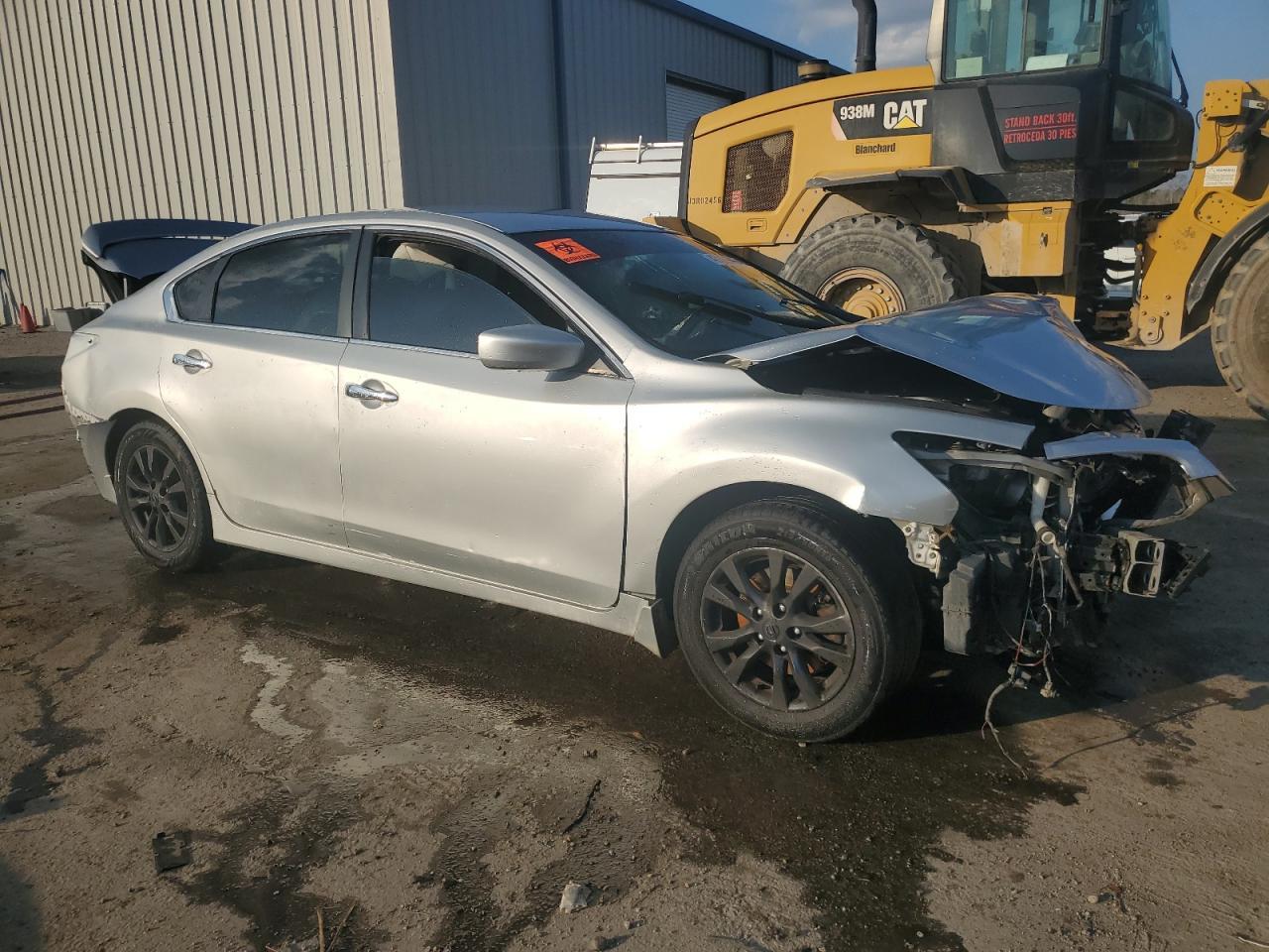 2015 Nissan Altima 2.5 S - Image 4