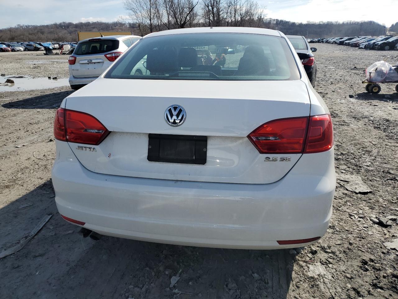 2013 Volkswagen Jetta Se - Image 6