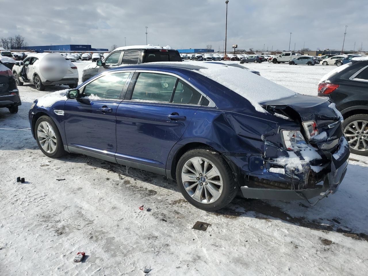 2011 Ford Taurus Limited - Image 2