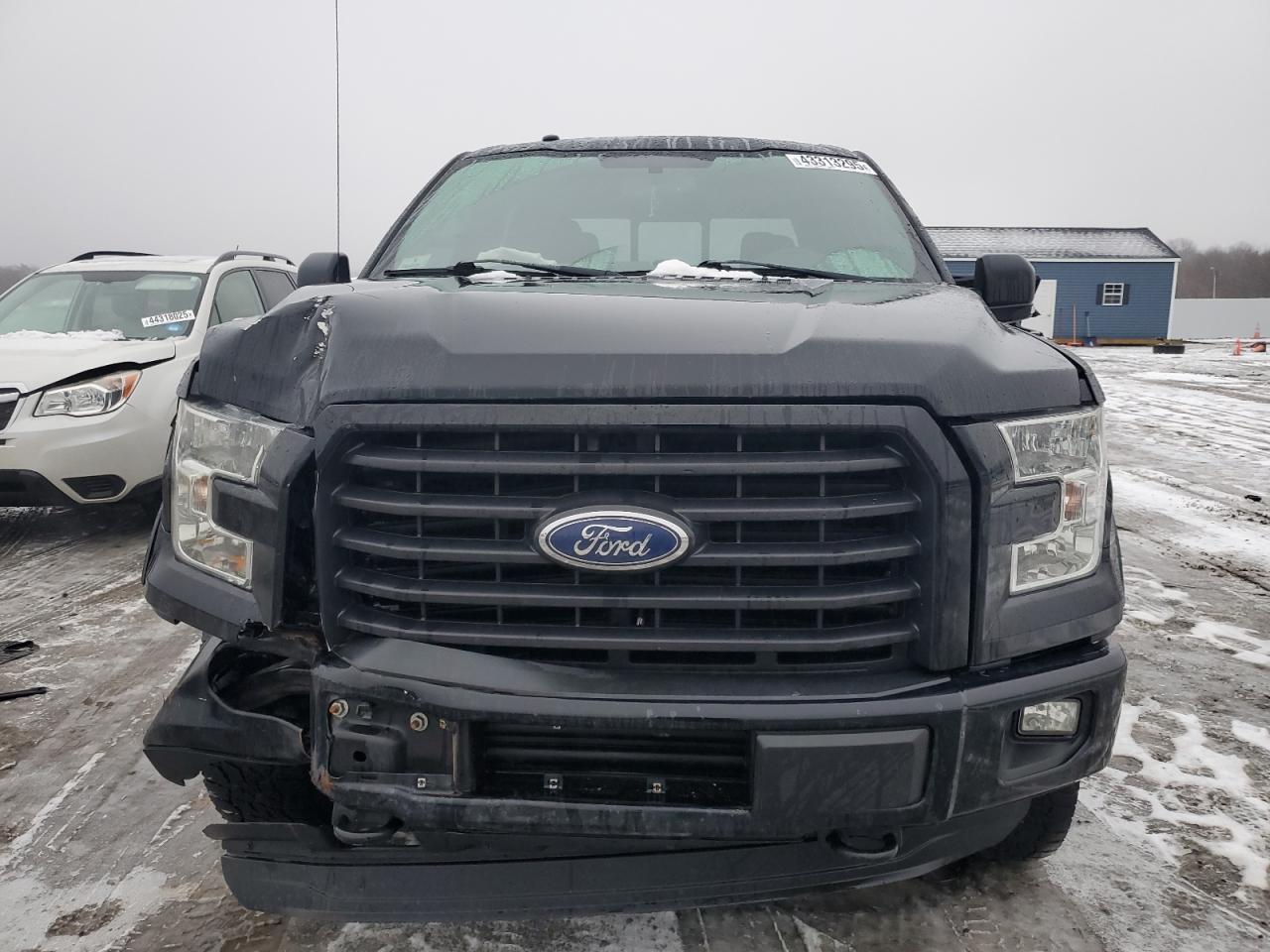 2016 Ford F150 Supercrew - Image 5