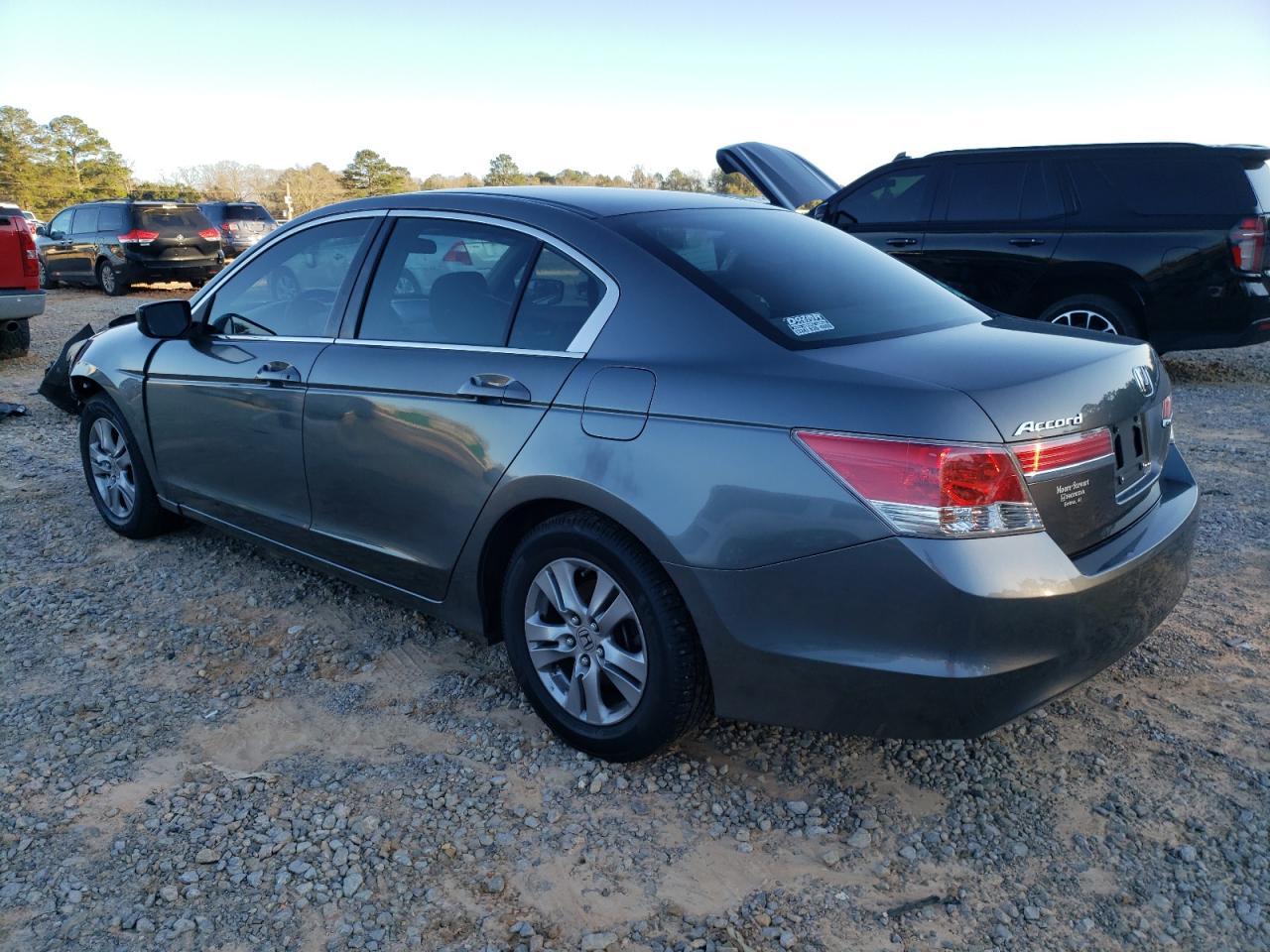 2011 Honda Accord Lxp - Image 2