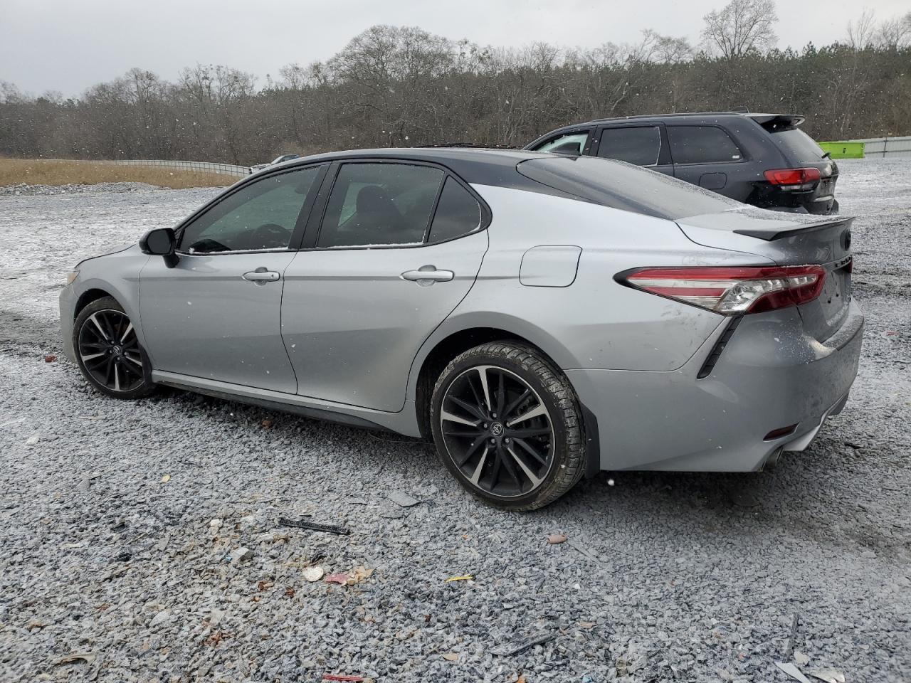 2019 Toyota Camry Xse - Фото 2