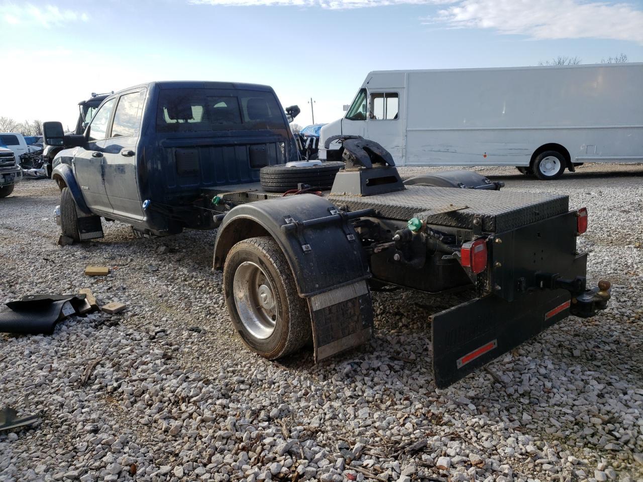 2024 Ram 5500 - Image 2
