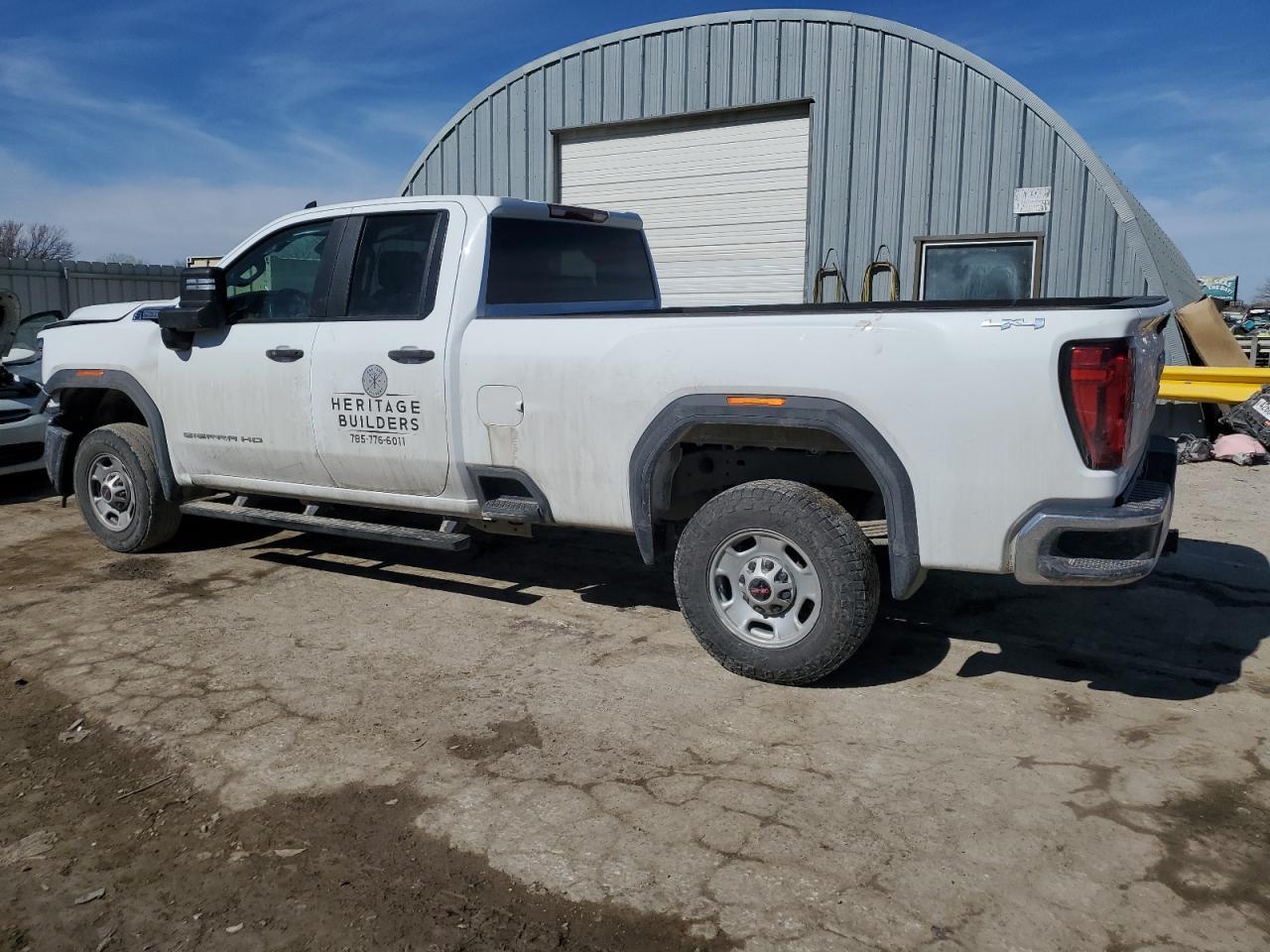 2024 GMC Sierra K2500 Heavy Duty - Image 2