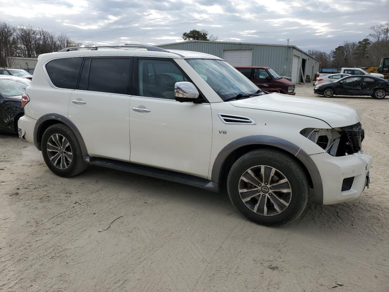 2019 Nissan Armada Sv - Image 4