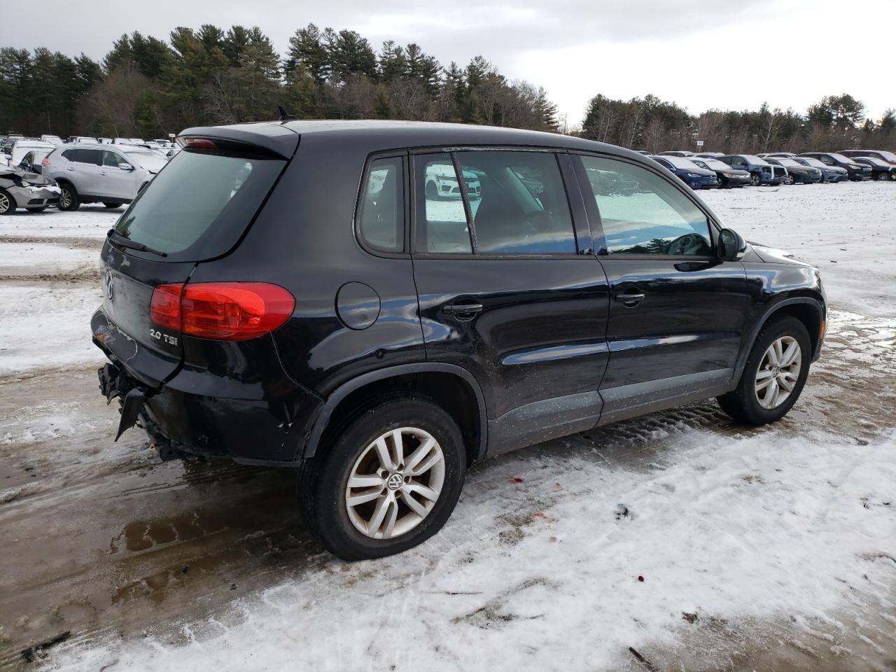 2013 Volkswagen Tiguan S - Фото 3