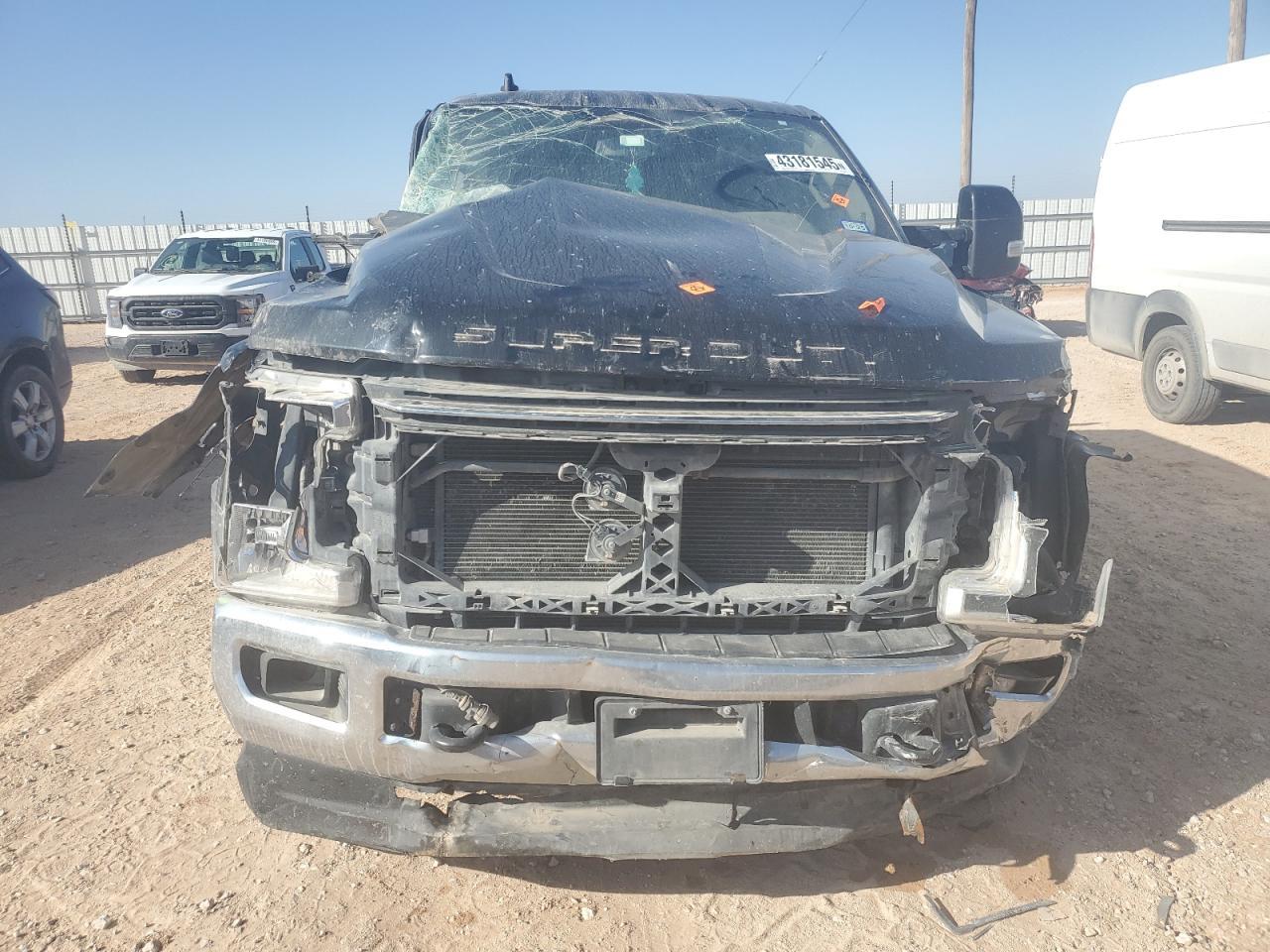 2019 Ford F250 Super Duty - Фото 5