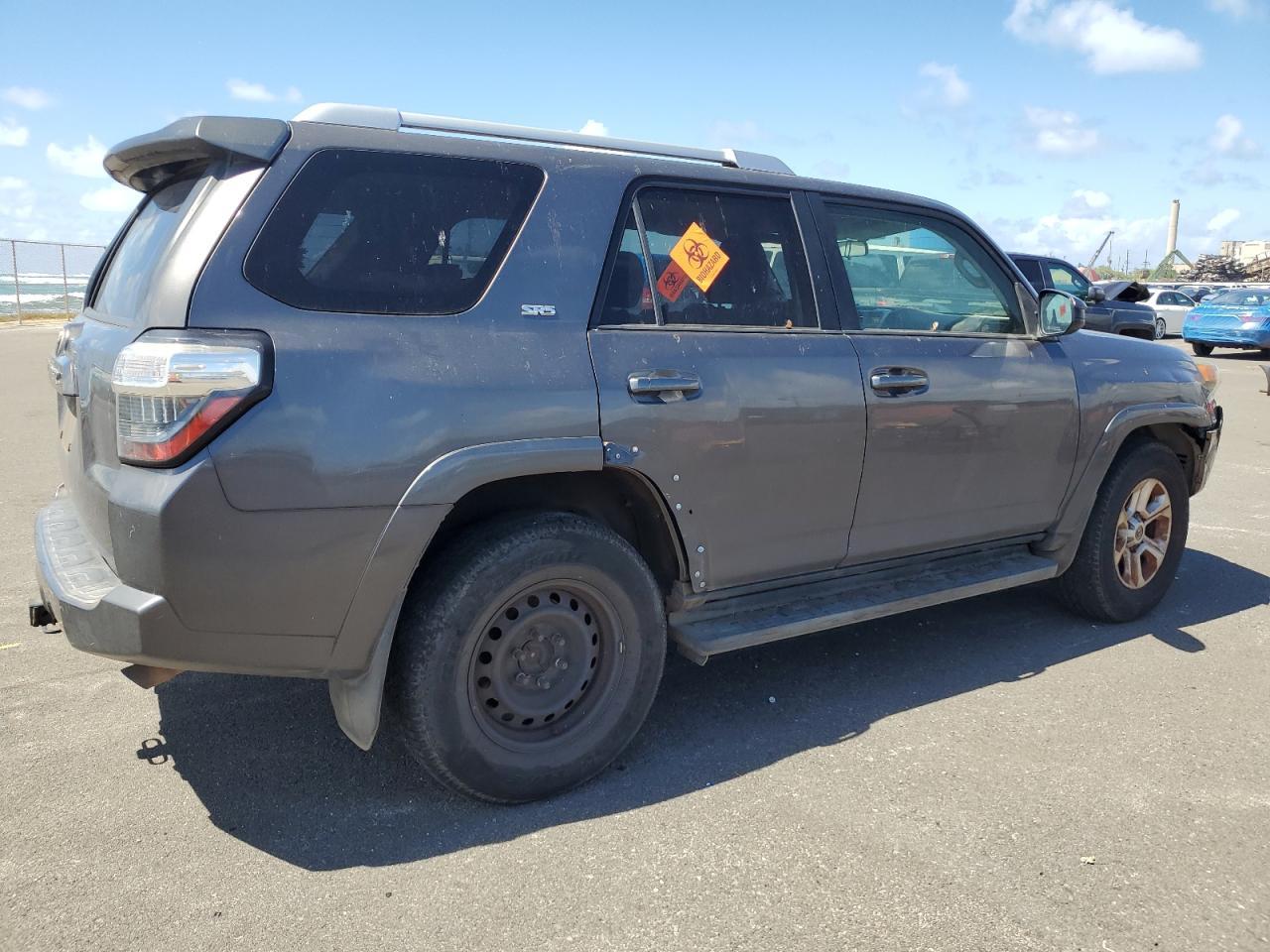 2015 Toyota 4Runner Sr5 - Image 3