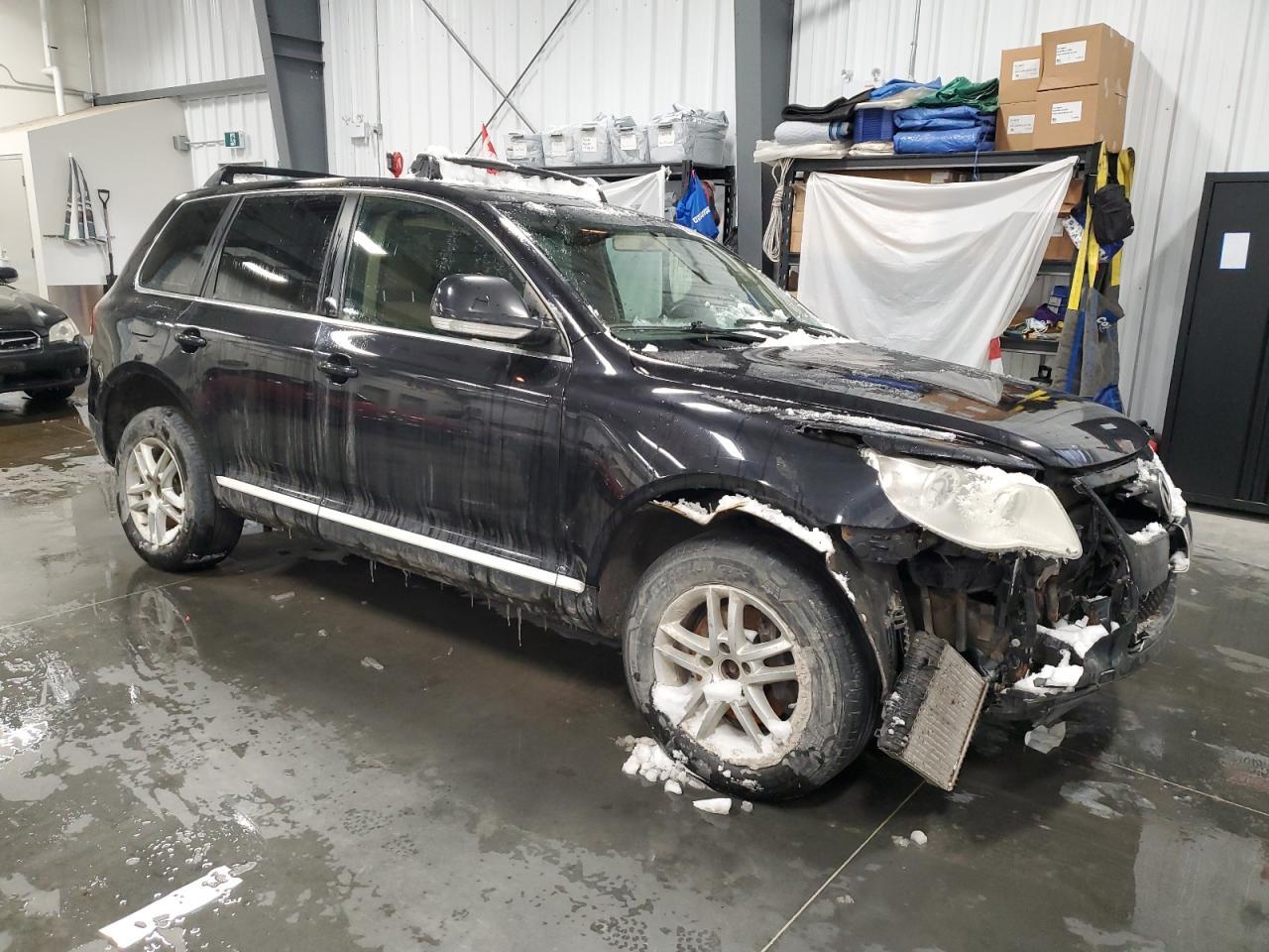 2010 Volkswagen Touareg Tdi - Image 4