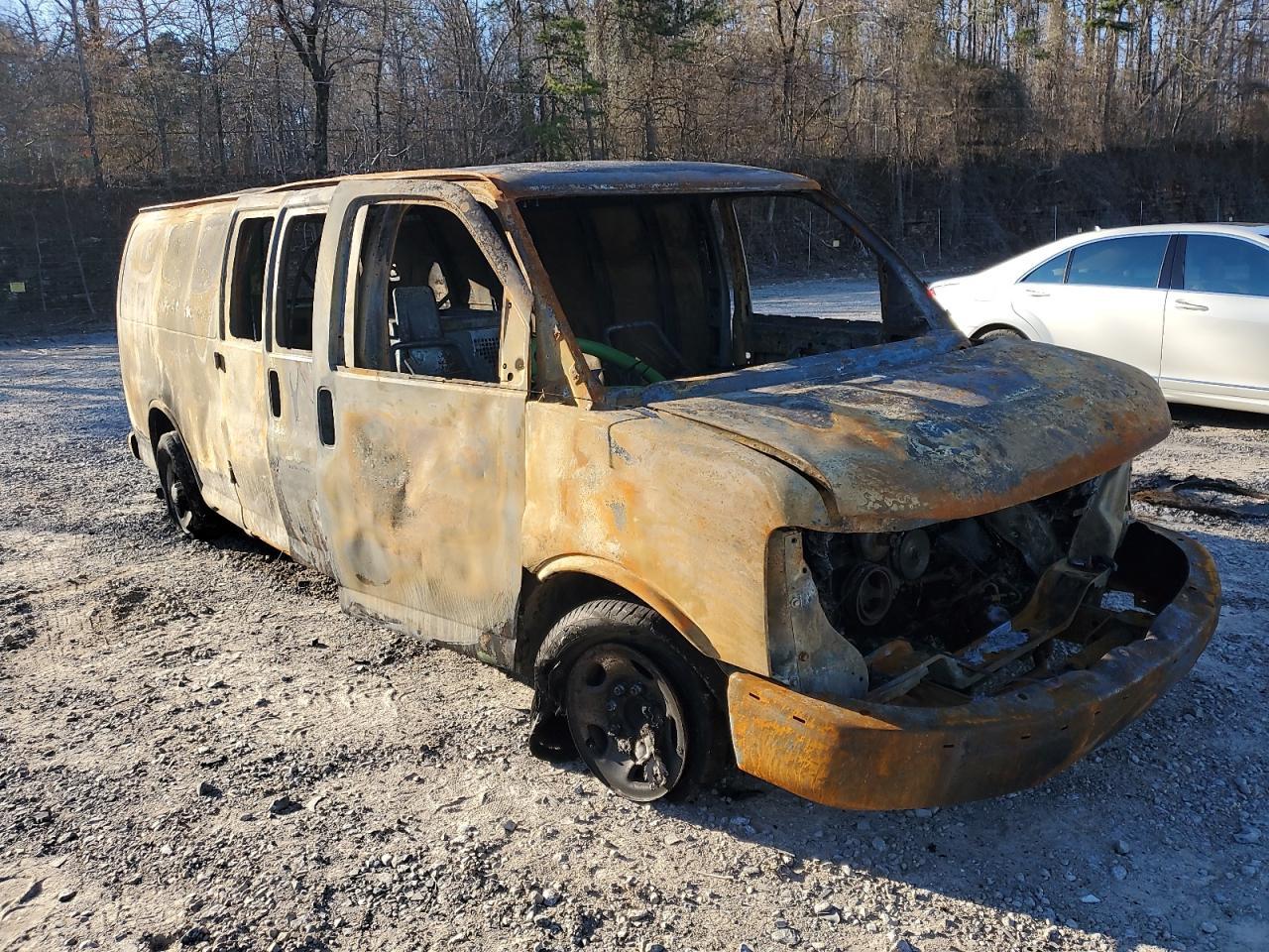 2004 Chevrolet Express G3500 - Фото 4