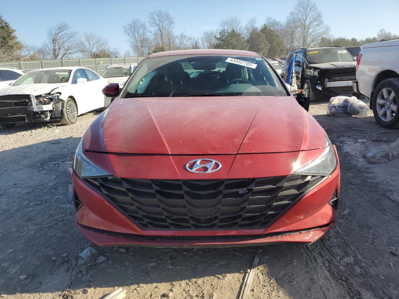 2023 Hyundai Elantra Blue - Image 5