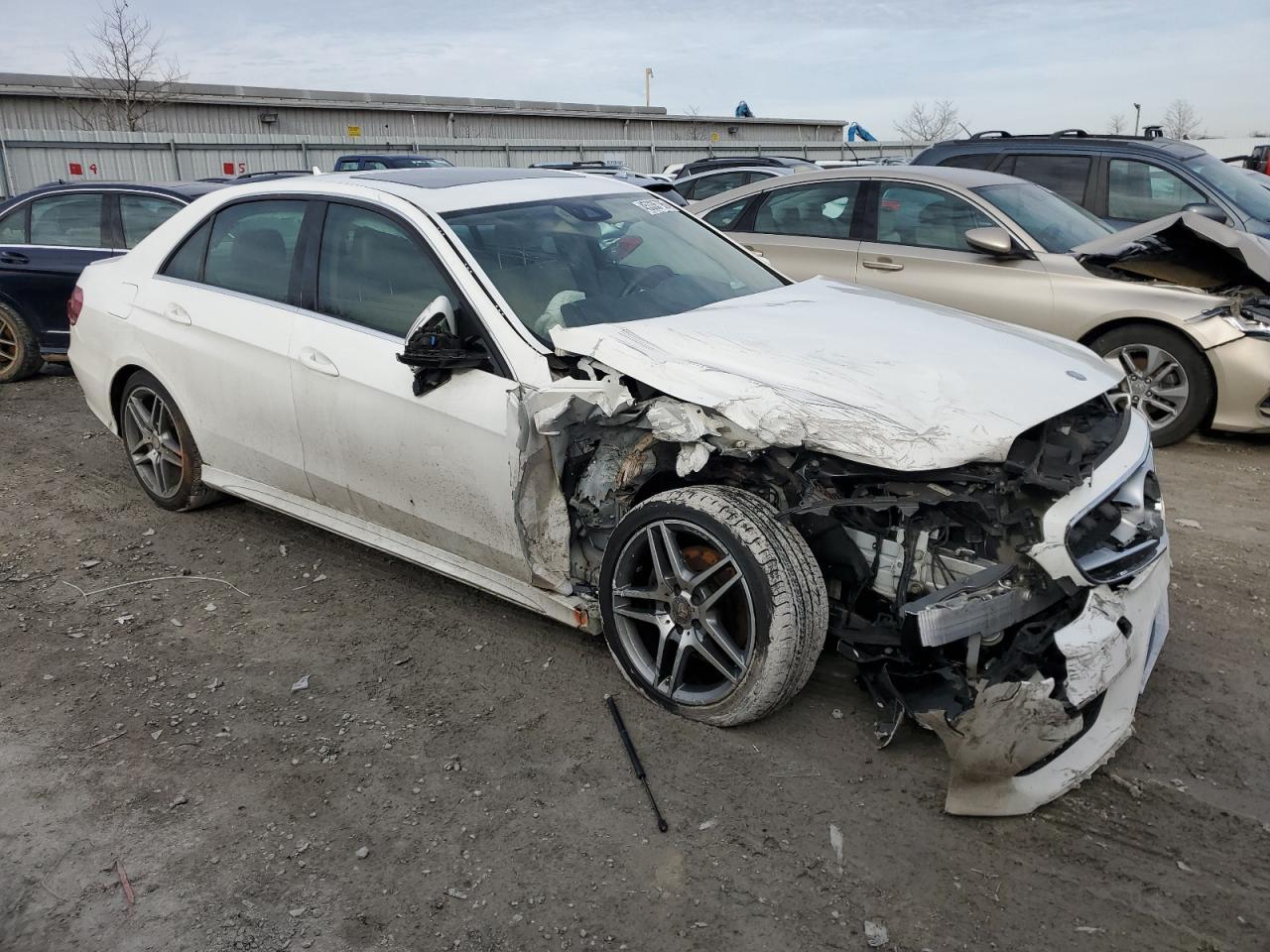 2014 Mercedes-Benz E 350 4Matic - Фото 4