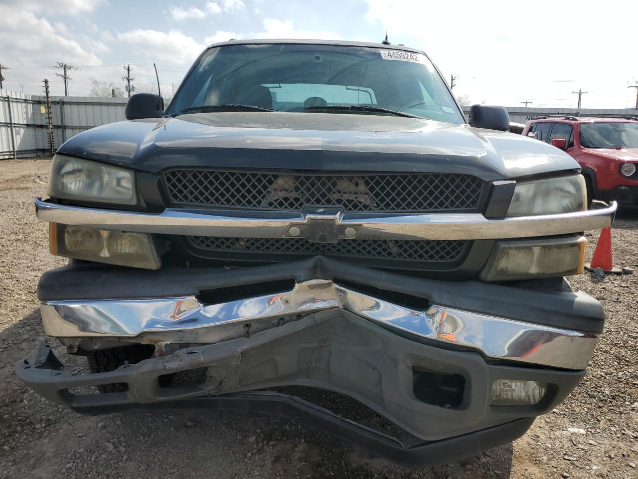 2005 Chevrolet Avalanche C1500 - Image 5