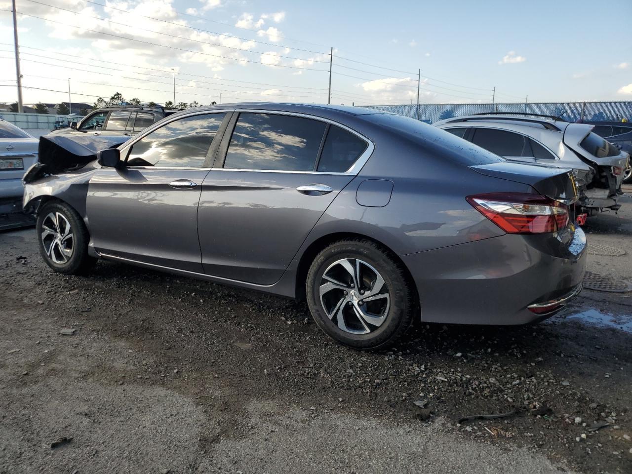 2017 Honda Accord Lx - Фото 2