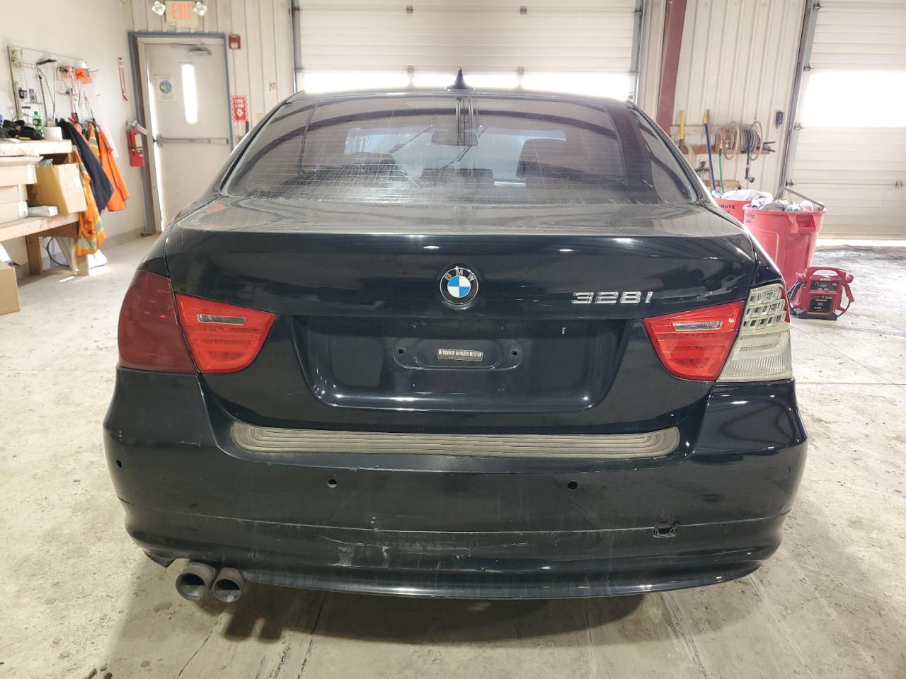 2010 BMW 328 Xi Sulev - Фото 6