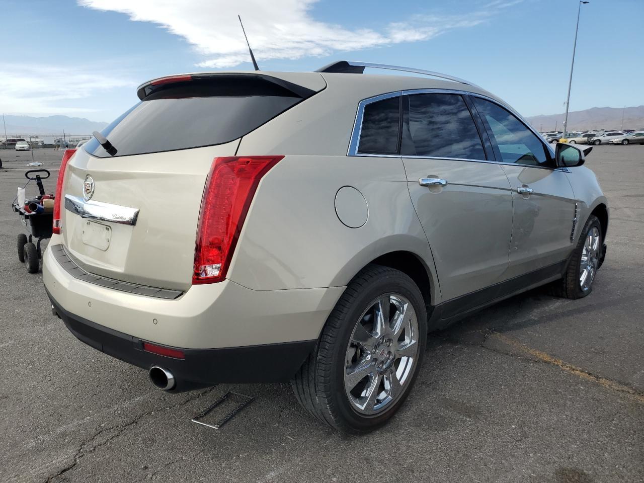 2010 Cadillac Srx Premium Collection - Image 3