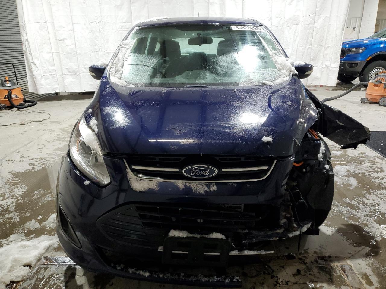 2017 Ford C-Max Se - Фото 5