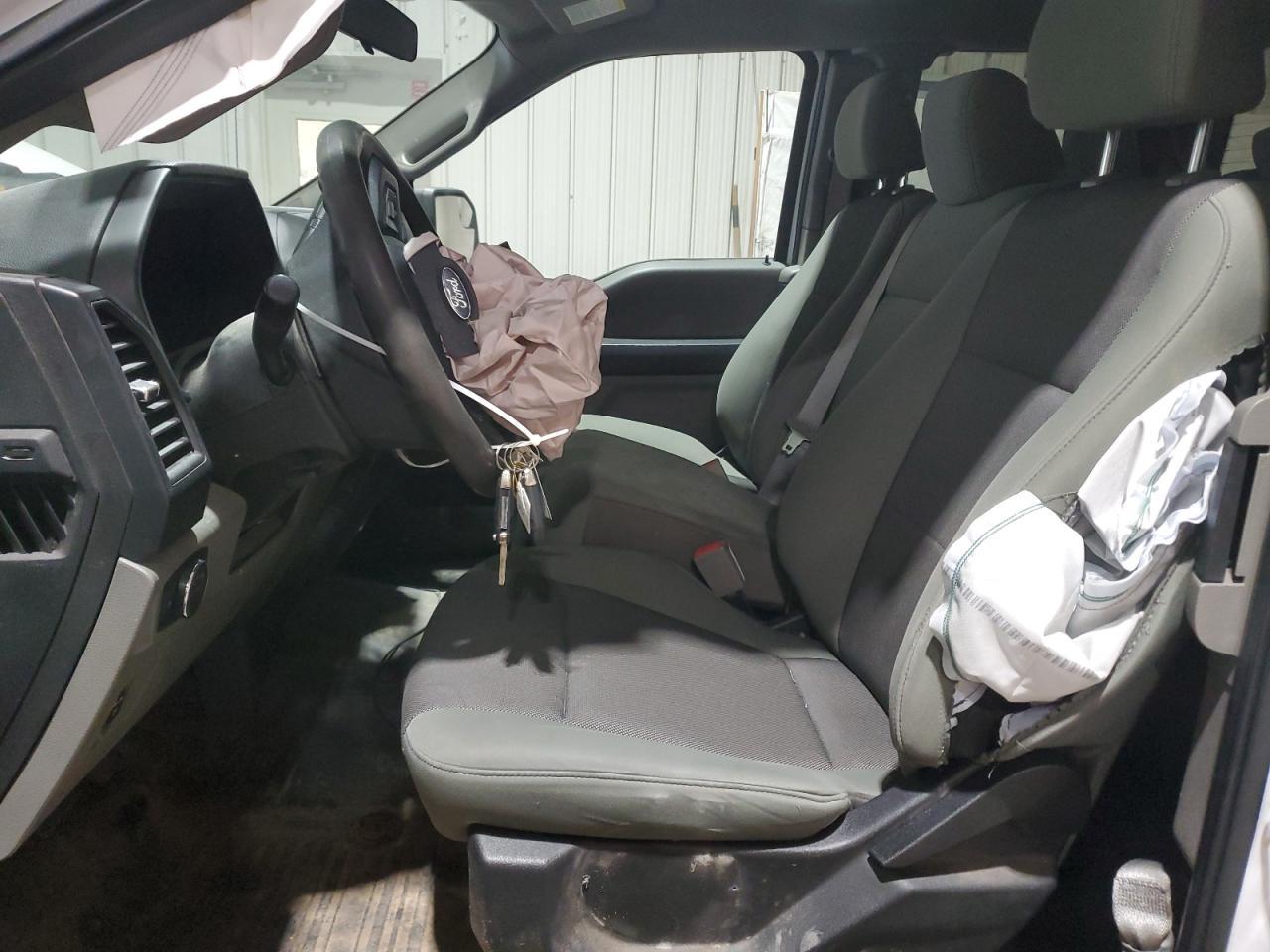 2018 Ford F150 Super Cab - Фото 7