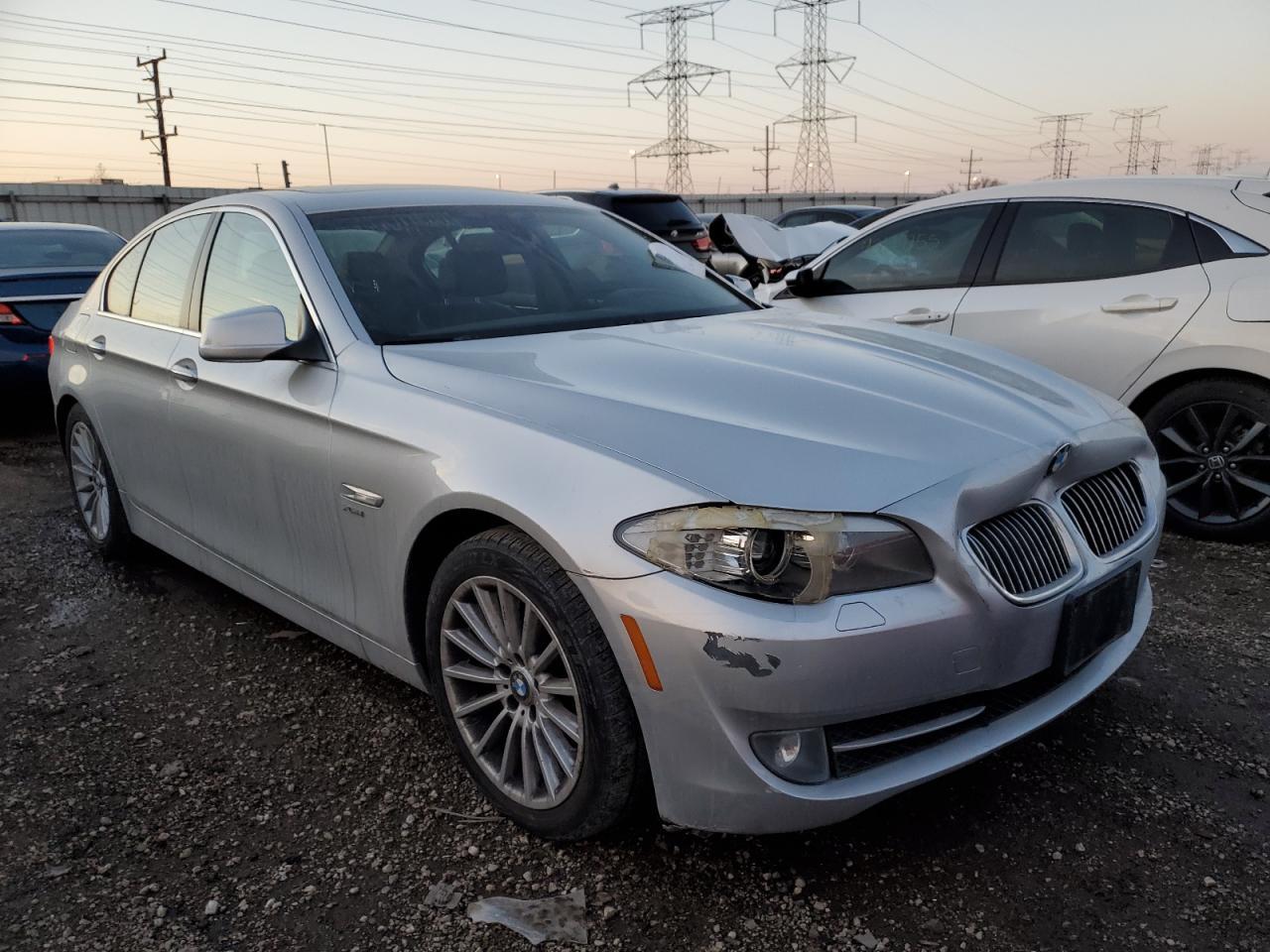 2011 BMW 535 Xi - Image 4