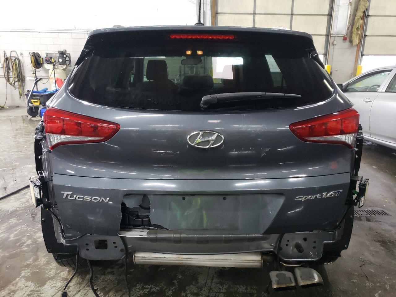 2017 Hyundai Tucson Limited - Фото 6