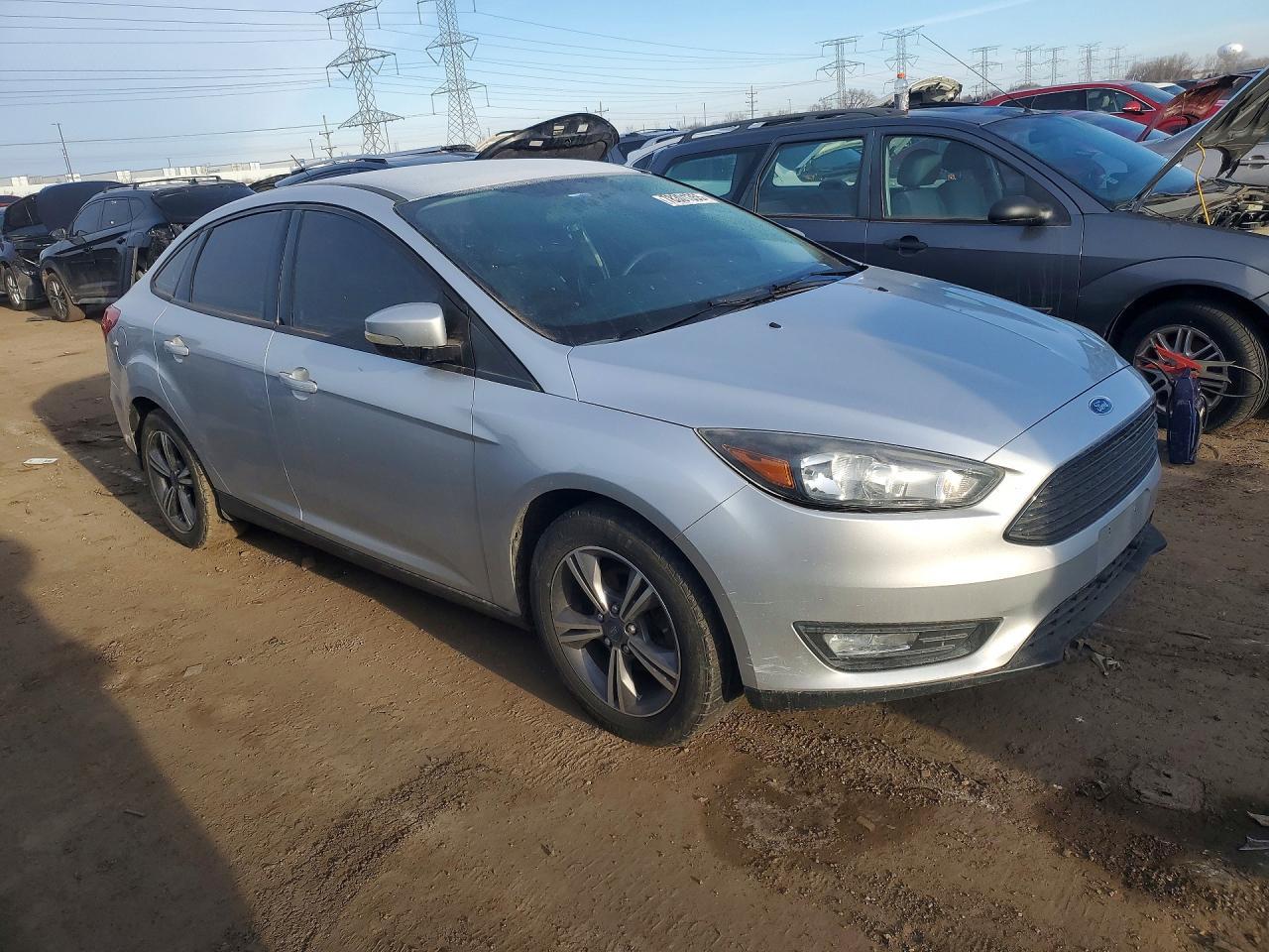2017 Ford Focus Se - Фото 4