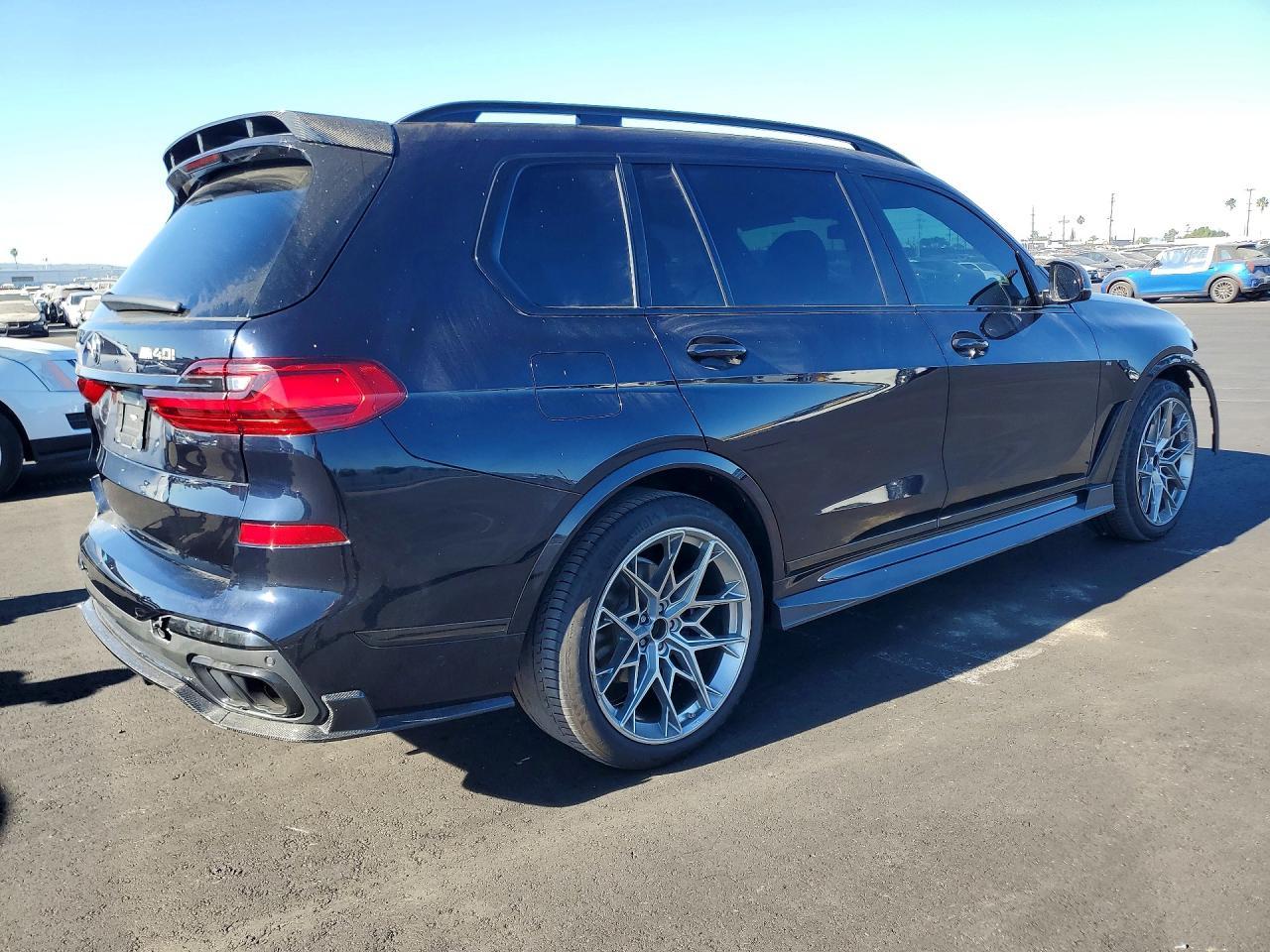 2020 BMW X7 xDrive40I - Image 3