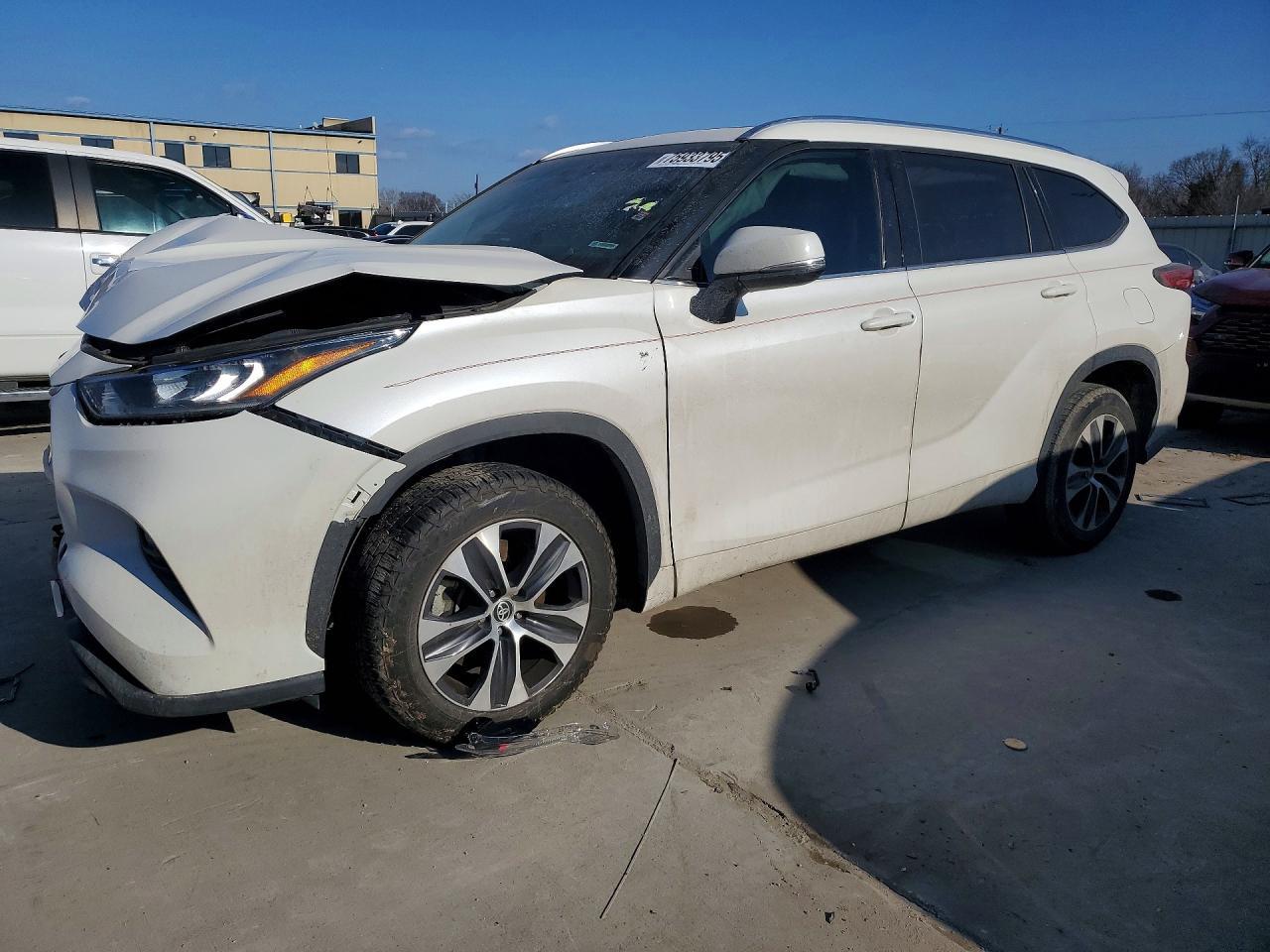 2020 Toyota Highlander Xle