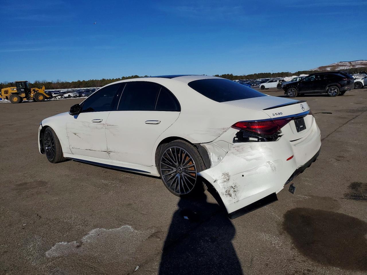 2023 Mercedes-Benz S 580 4Matic - Image 2