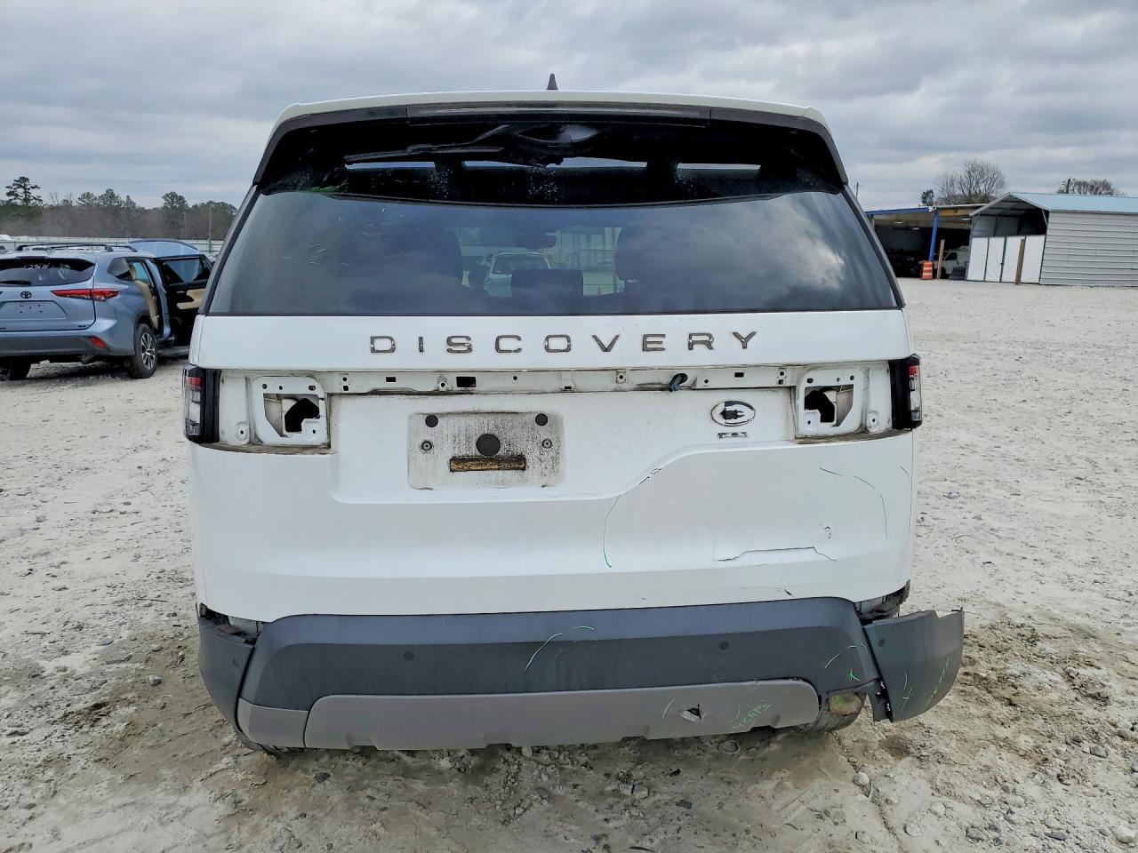 2018 Land Rover Discovery Se - Фото 6