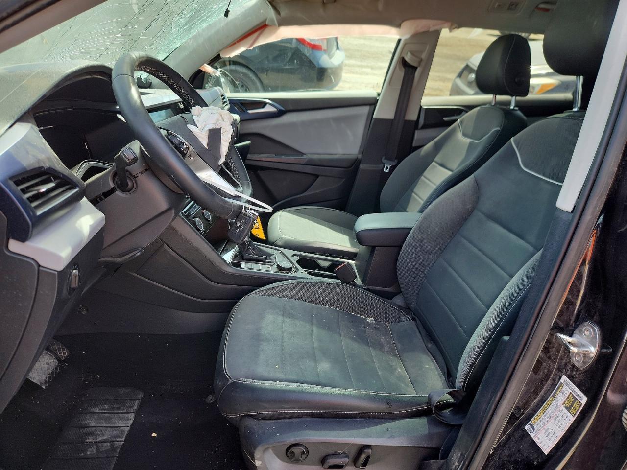 2023 Volkswagen Taos Se - Image 7