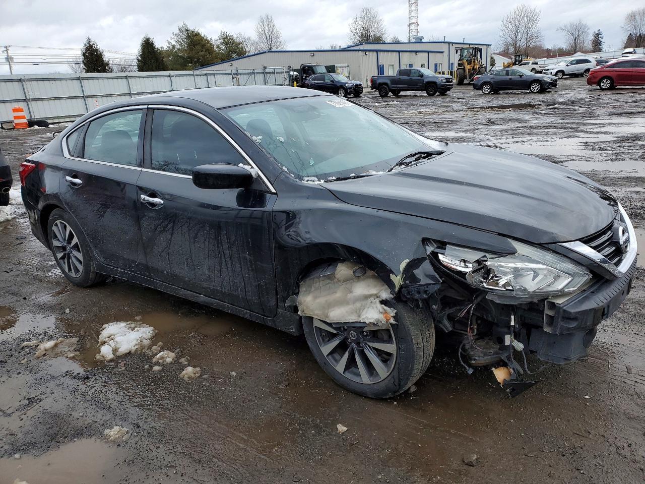 2017 Niss Altima - Фото 4