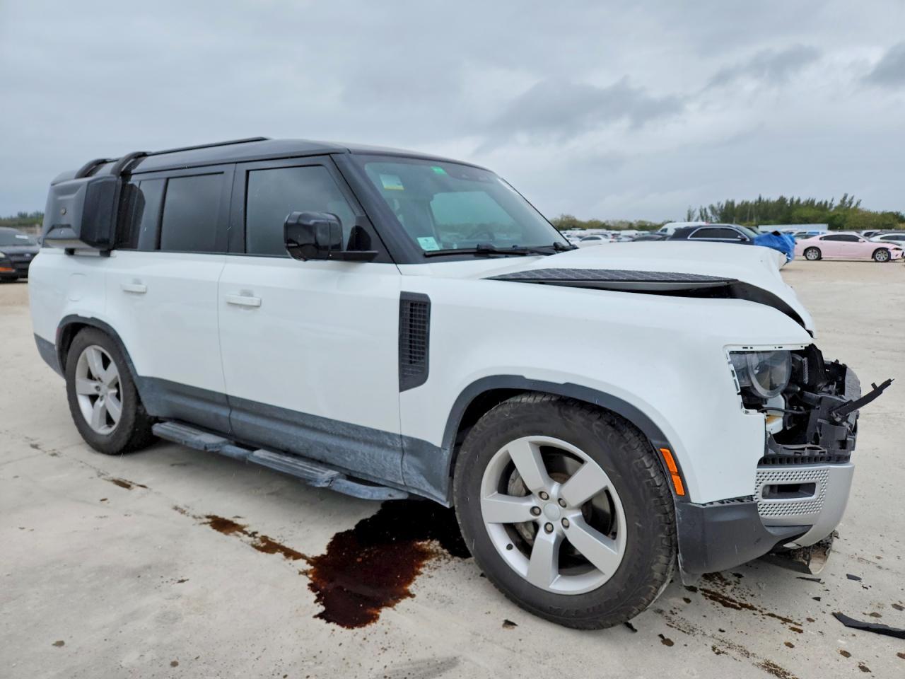 2024 Land Rover Defender 130 S - Image 4