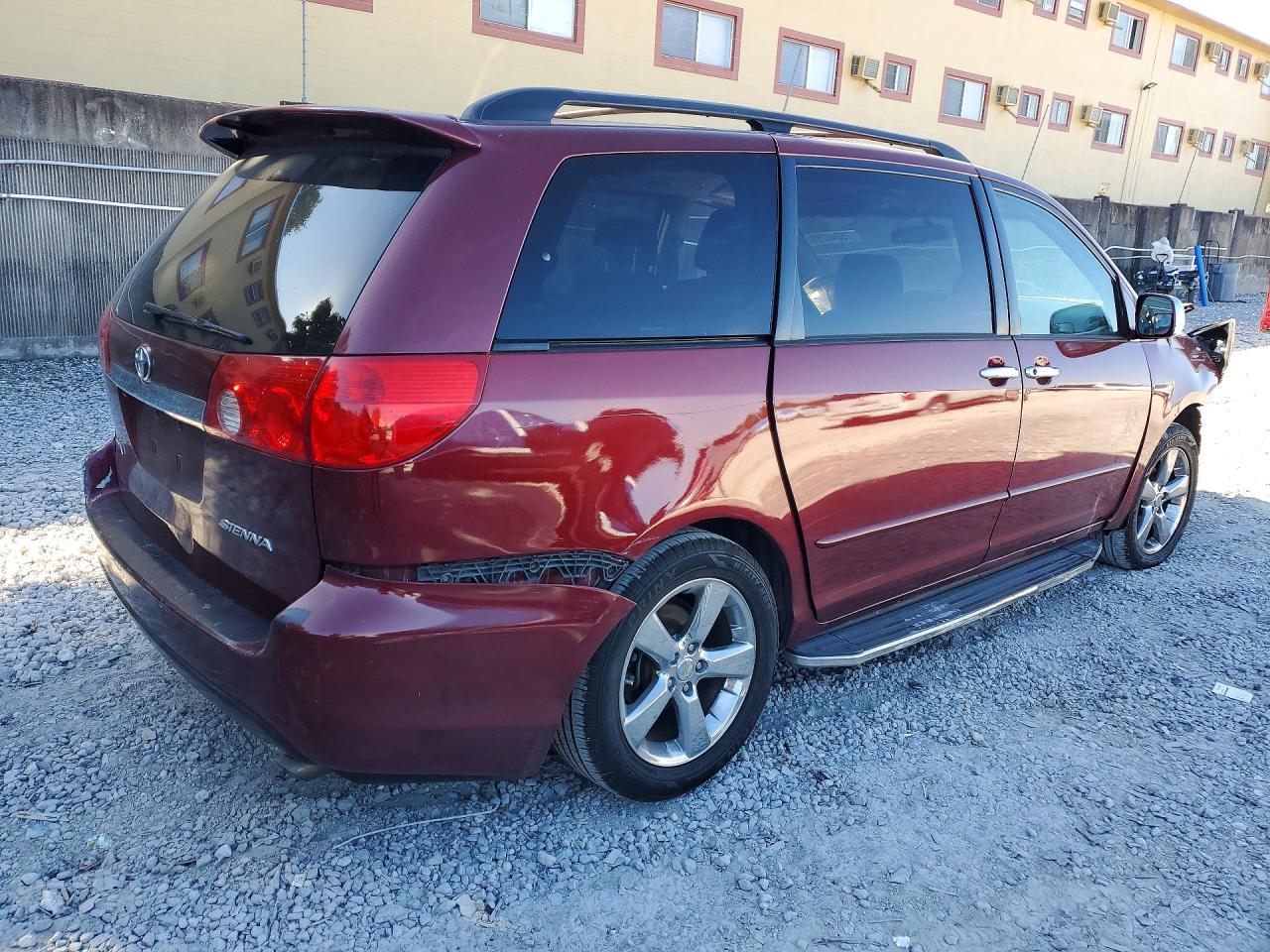 2008 Toyota Sienna Ce - Фото 3