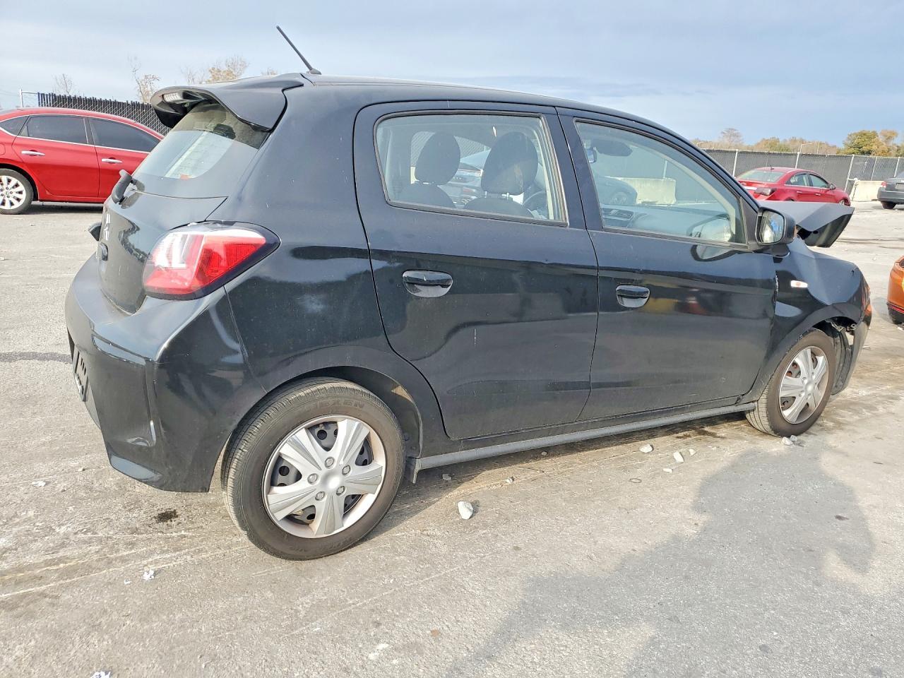 2022 Mitsubishi Mirage Es - Фото 3