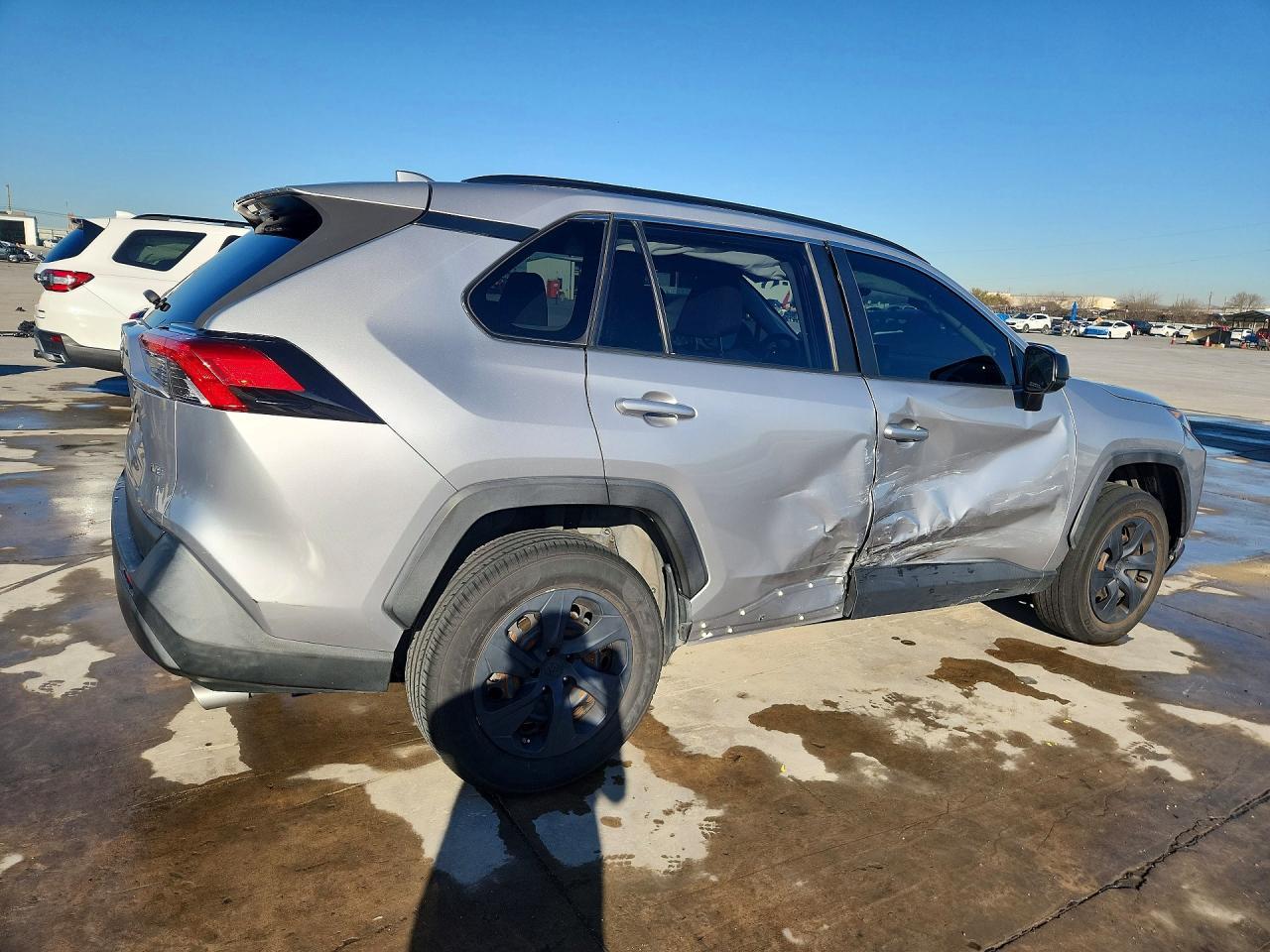 2019 Toyota Rav4 Le - Фото 3