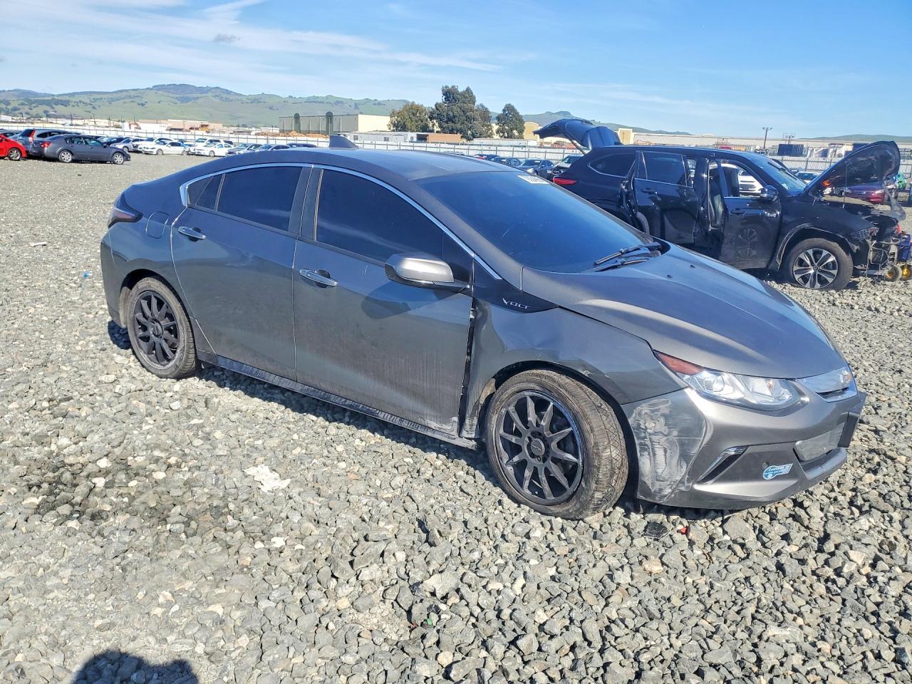2017 Chevrolet Volt Premier - Фото 4