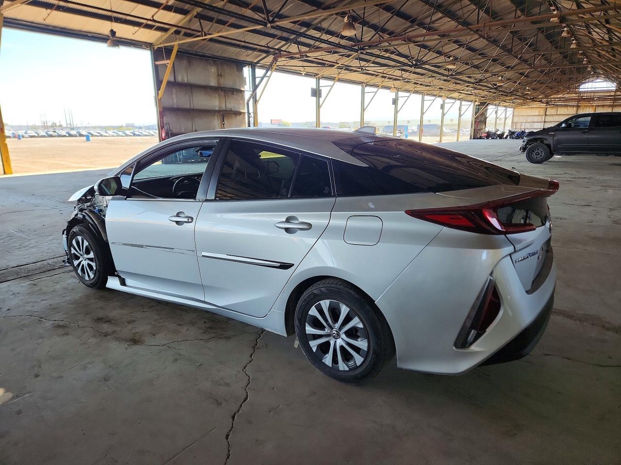 2021 Toyota Prius Prime Xle - Фото 2