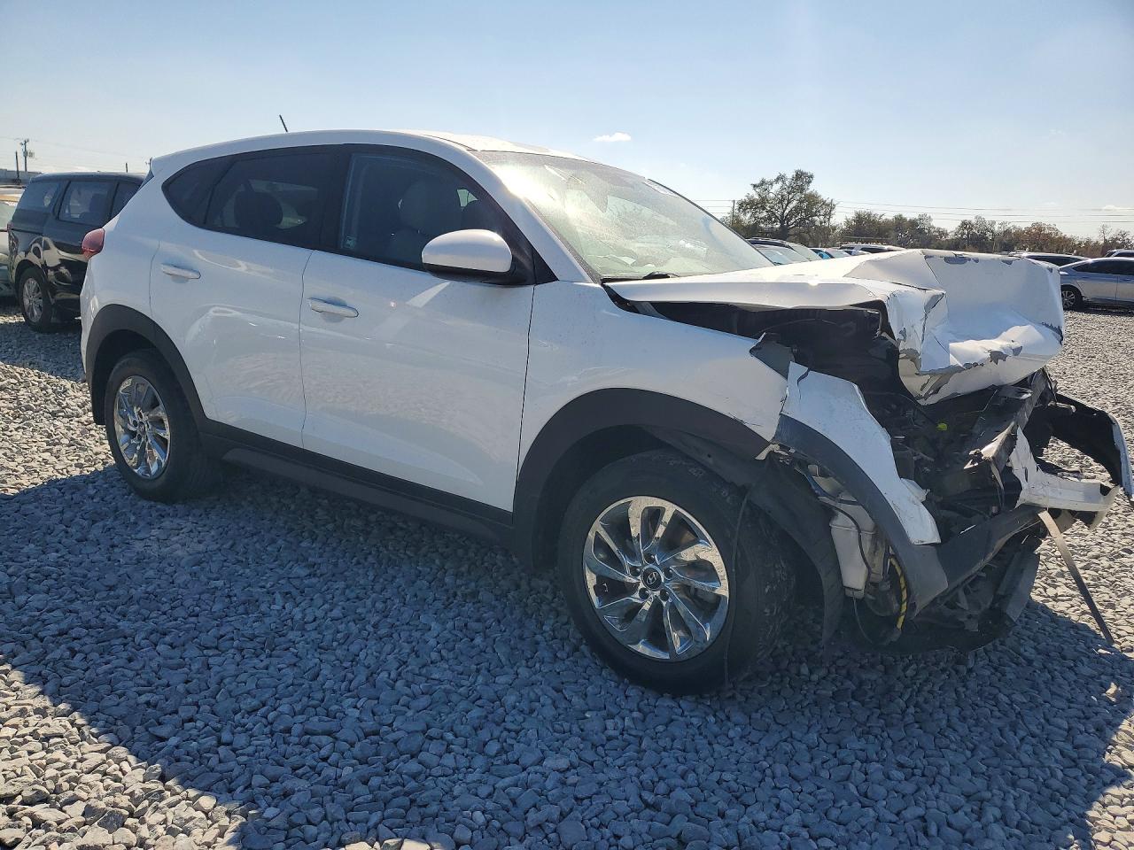 2017 Hyundai Tucson Se - Фото 4