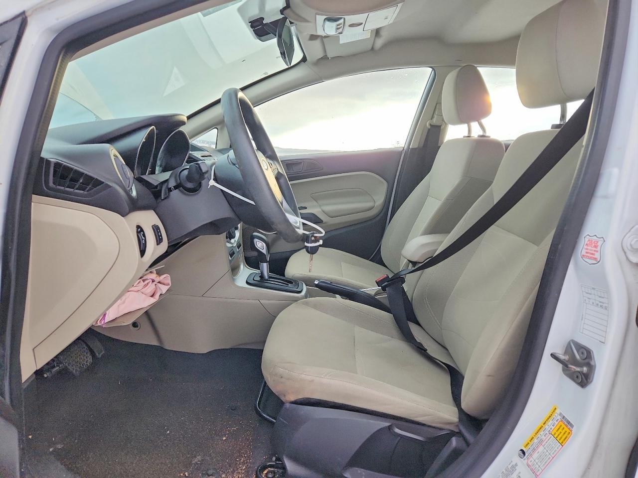 2019 Ford Fiesta Se - Фото 7